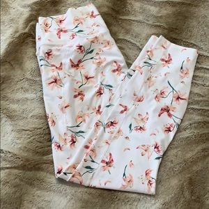 Fabletics floral leggings with squat proof lining